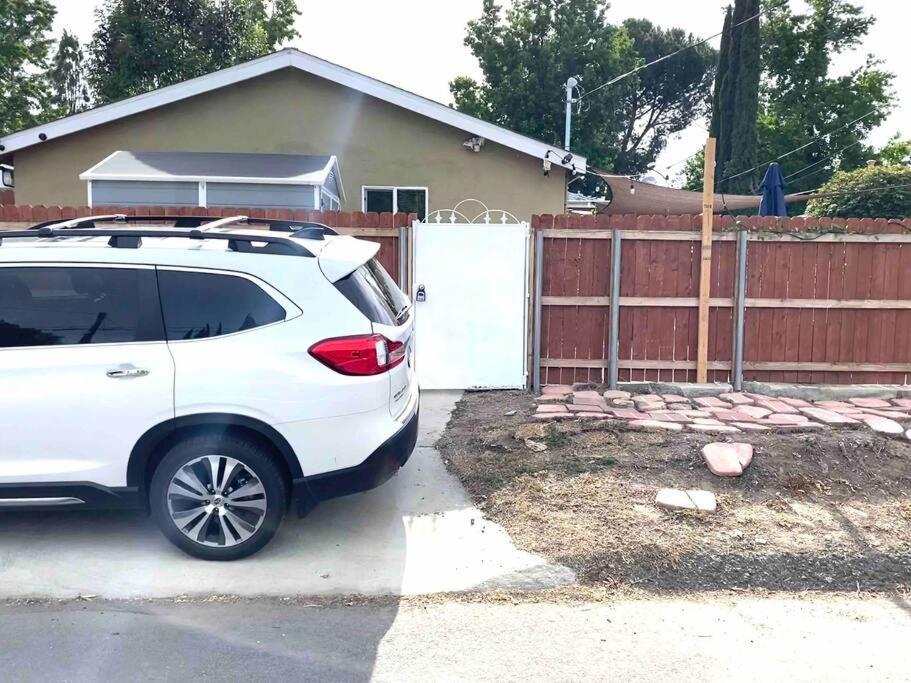 ロサンゼルス Hidden Gem La 2Bd House With Dreamy Backyardヴィラ エクステリア 写真